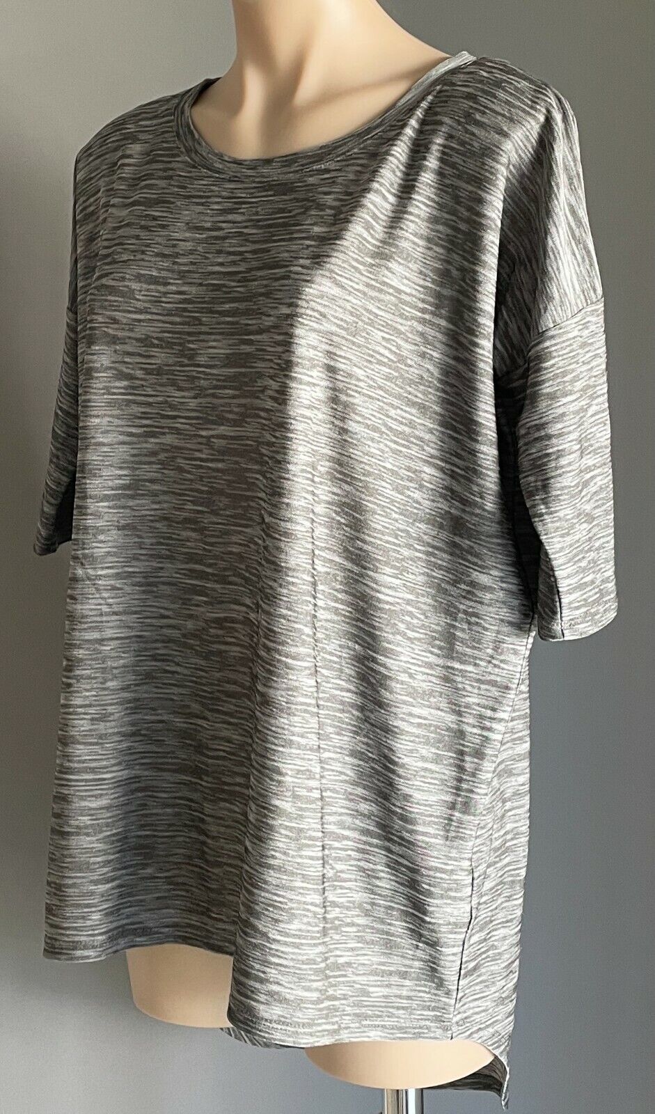 WITCHERY Top Grey Marl Short Sleeve Hi Low Relaxed Fit & Style Blouse Size S 10
