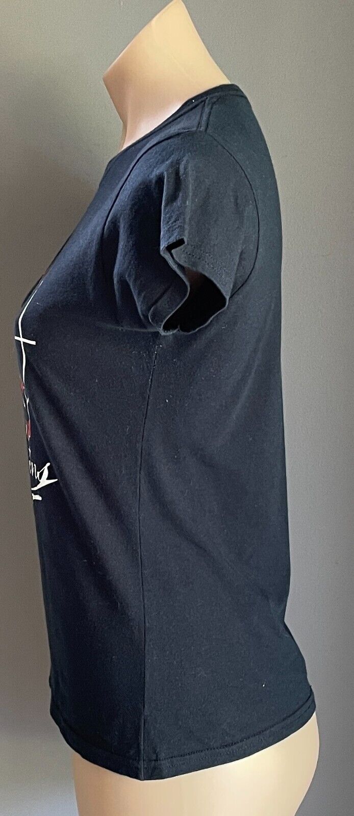 GILDAN Tee Navy Blue "The Assassins" Cotton T-Shirt Top Size M 10  Short Sleeve