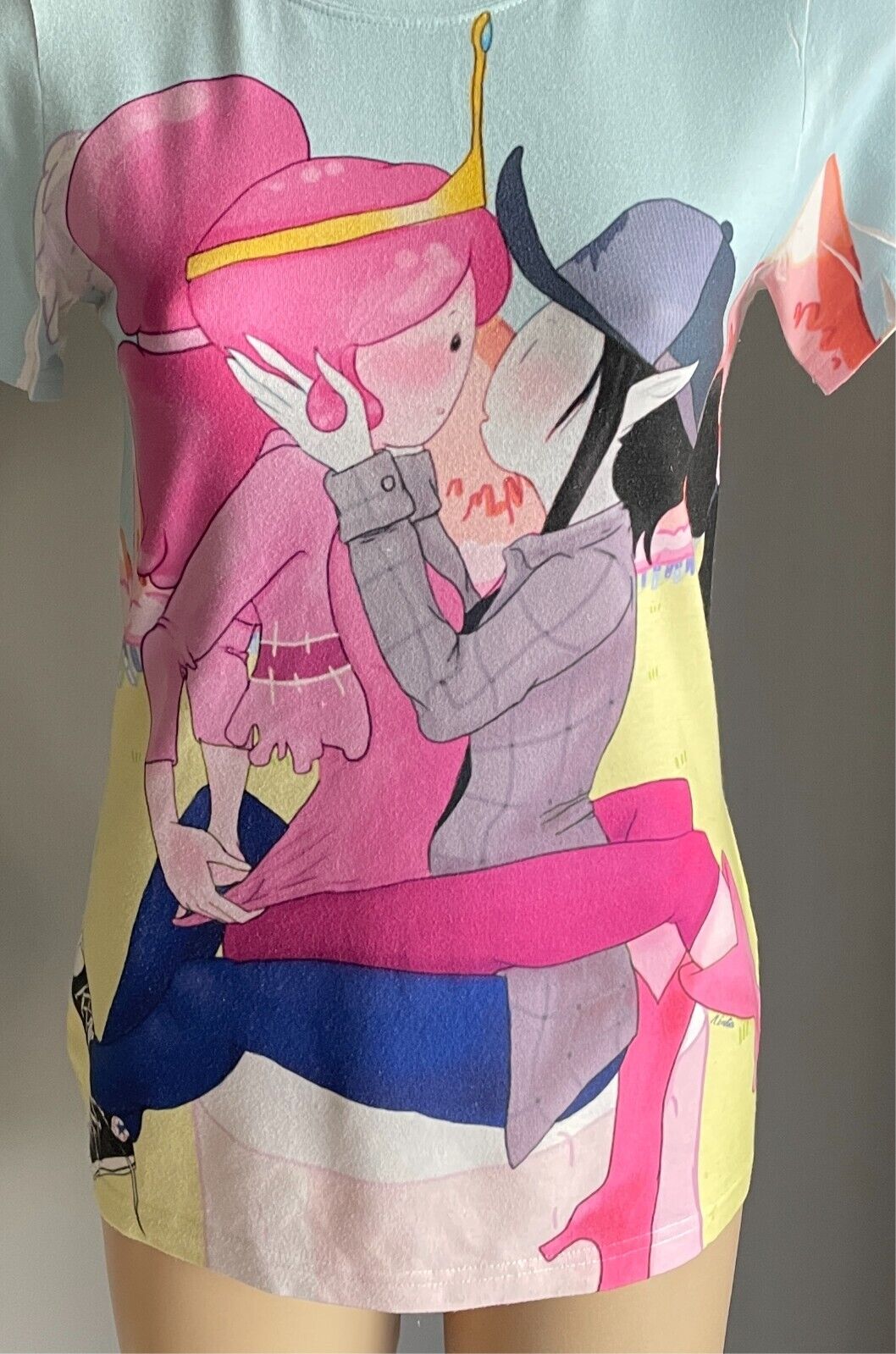 Vapor Apparel T Shirt White Anime Graphic Short Sleeve Size M 10 Stretch Signed