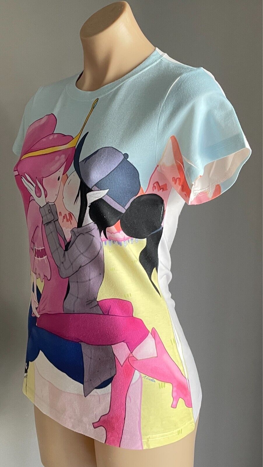 Vapor Apparel T Shirt White Anime Graphic Short Sleeve Size M 10 Stretch Signed