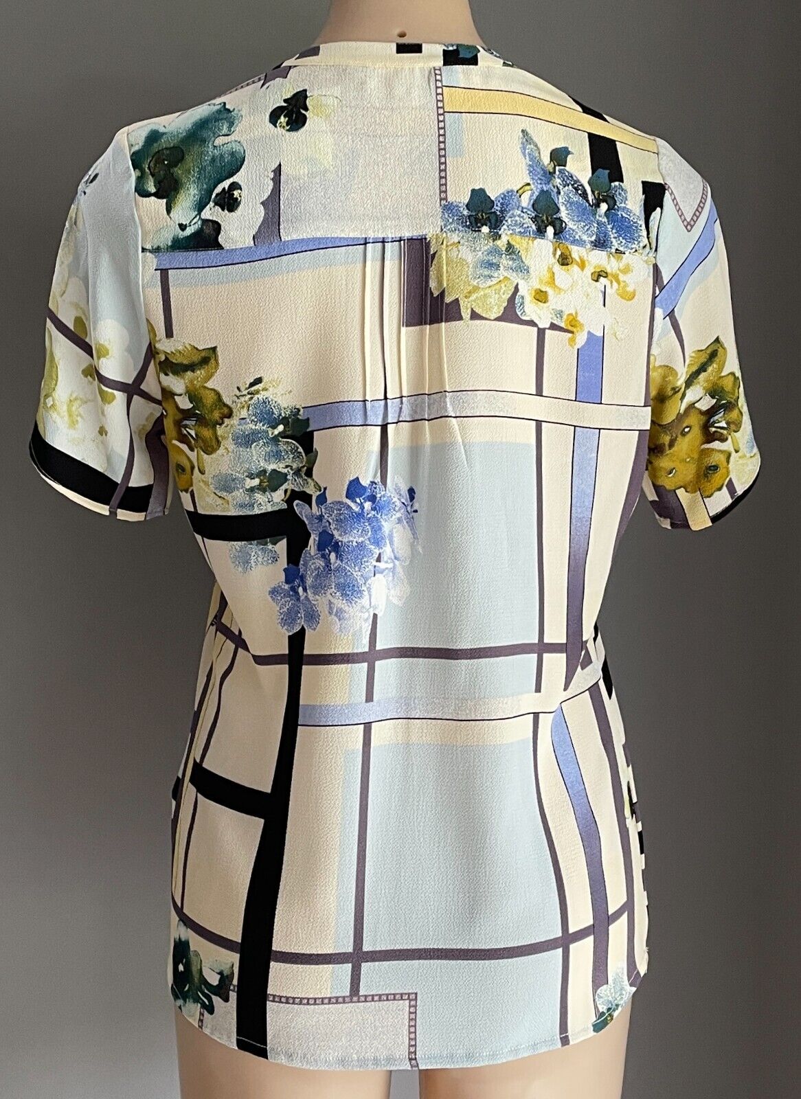LATIN QUARTERS Zip Front Top White Blue Brown Short Sleeve Blouse Size M 12
