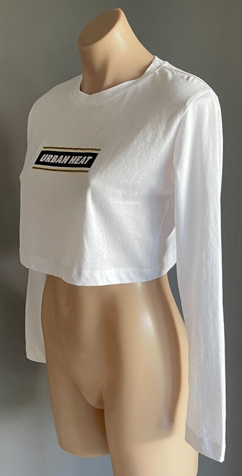 TBAR LIMITED Crop Top White Long Sleeve " Urban Heat " Front Size XS 10 NEW