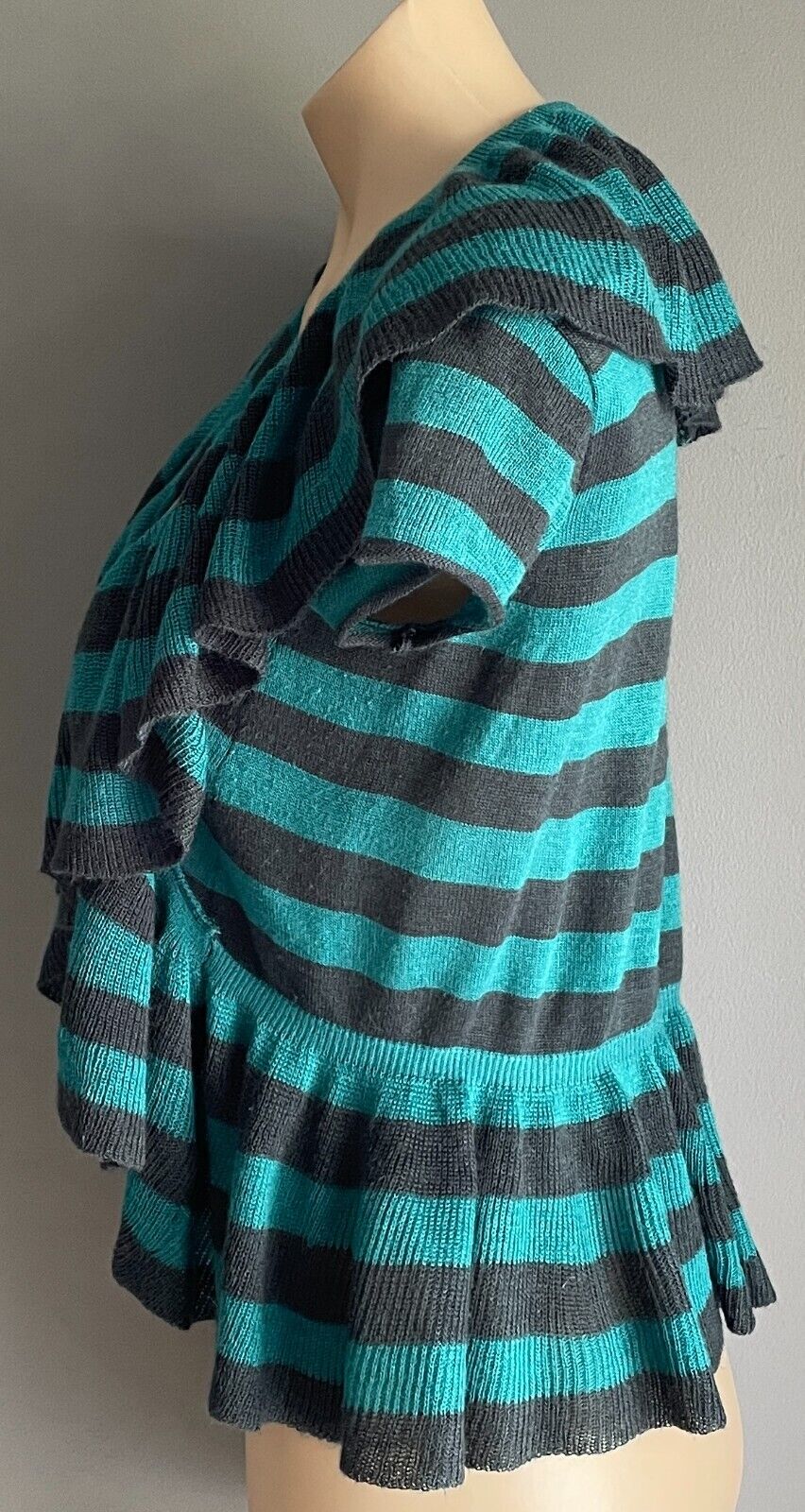 RED BERRY Cardi Bolero Ruffle Trim Knit Teal Black Stripe Cap Sleeves Size M 12