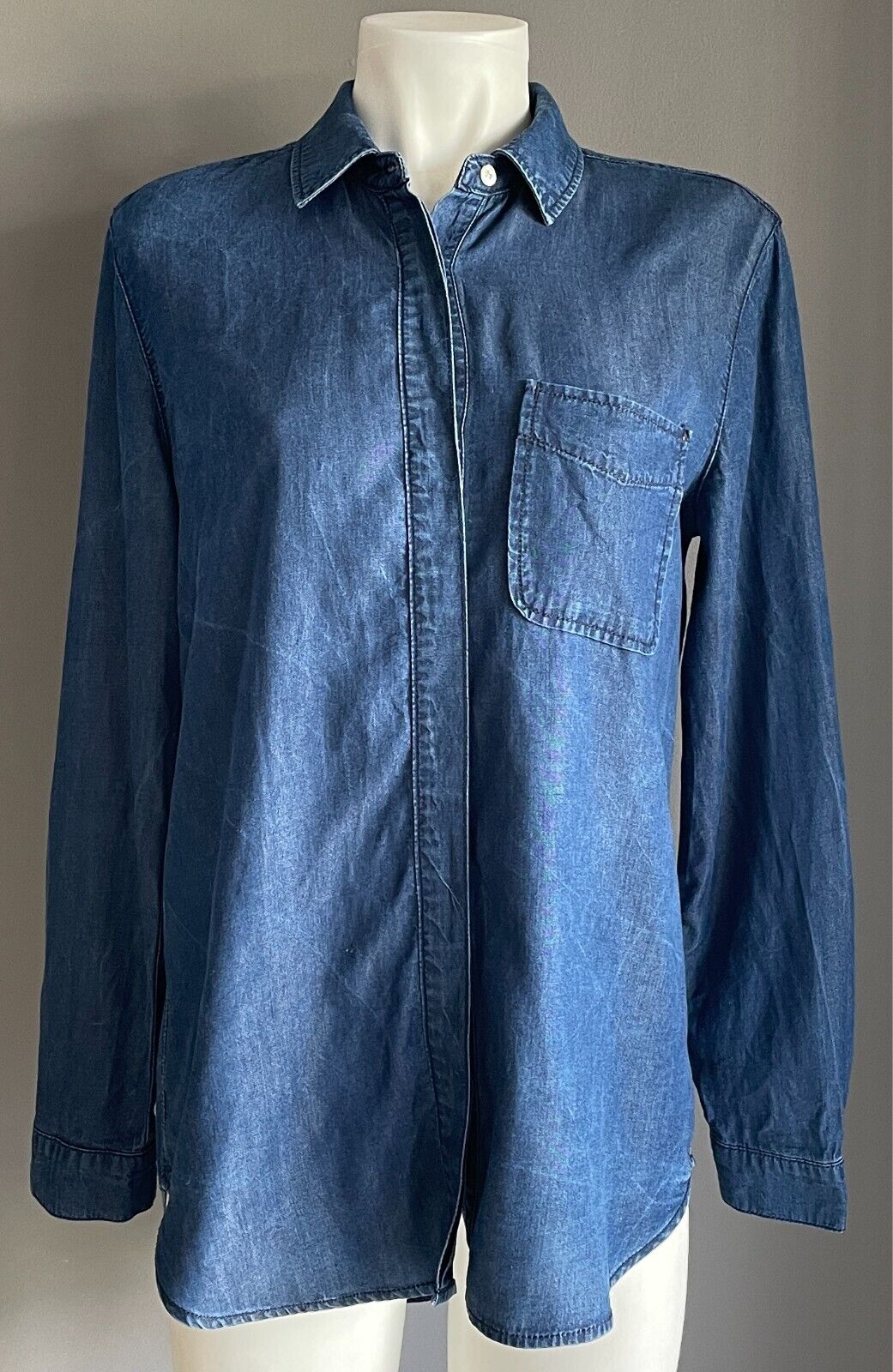 COUNTRY ROAD Indigo Rinse Tencel Shirt Button Front Size S 8 Long Sleeves