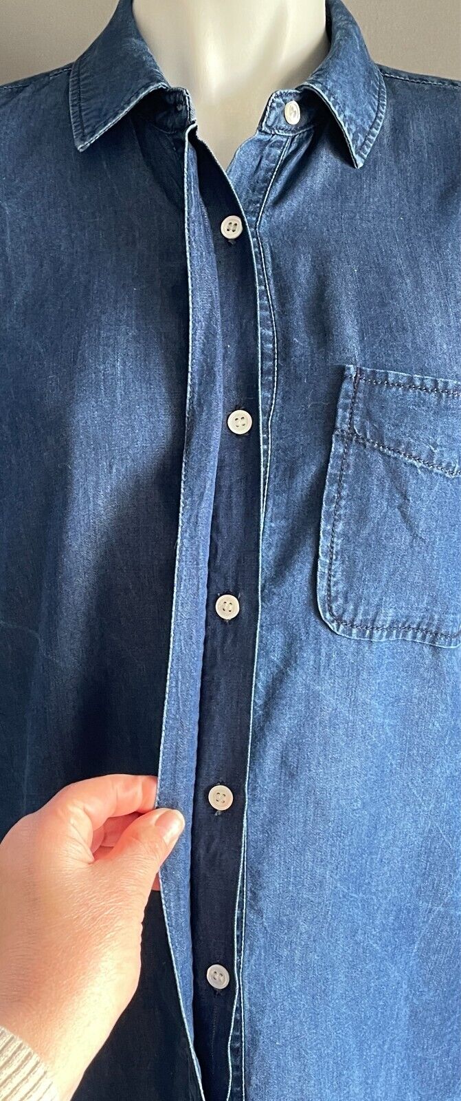 COUNTRY ROAD Indigo Rinse Tencel Shirt Button Front Size S 8 Long Sleeves