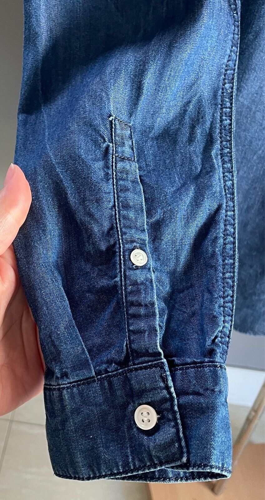 COUNTRY ROAD Indigo Rinse Tencel Shirt Button Front Size S 8 Long Sleeves