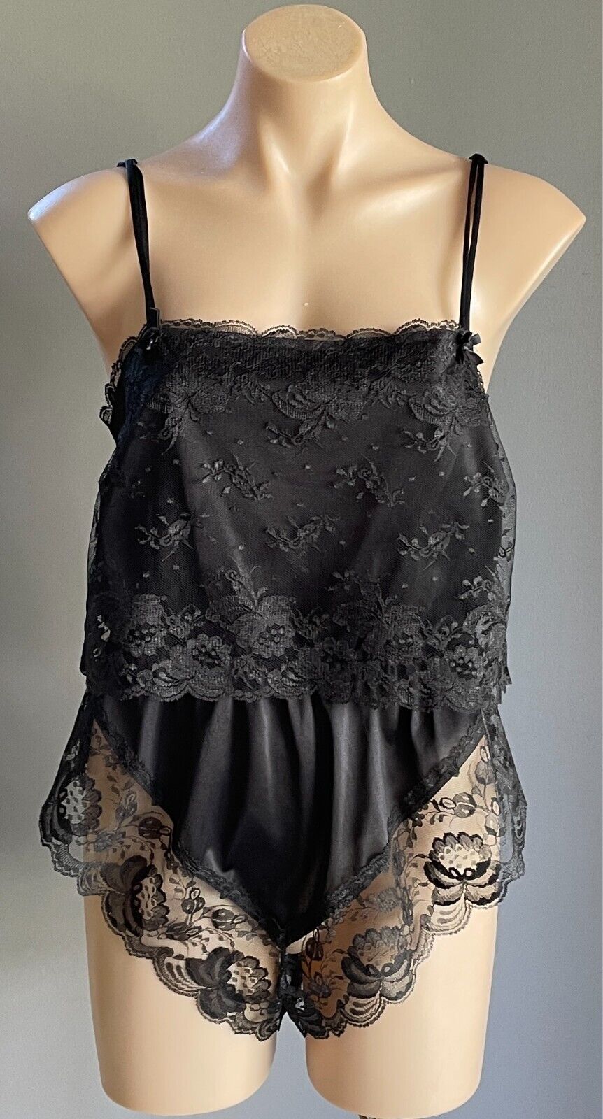 REGINE Teddy Black Lace Body Suit Lace Overlay Thin Double Strap Vintage S1ze 14