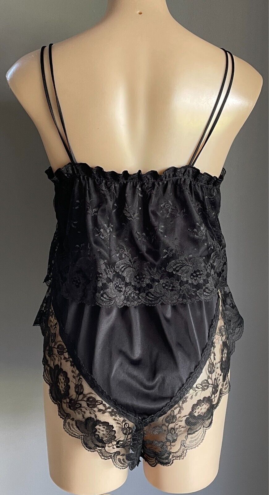 REGINE Teddy Black Lace Body Suit Lace Overlay Thin Double Strap Vintage S1ze 14