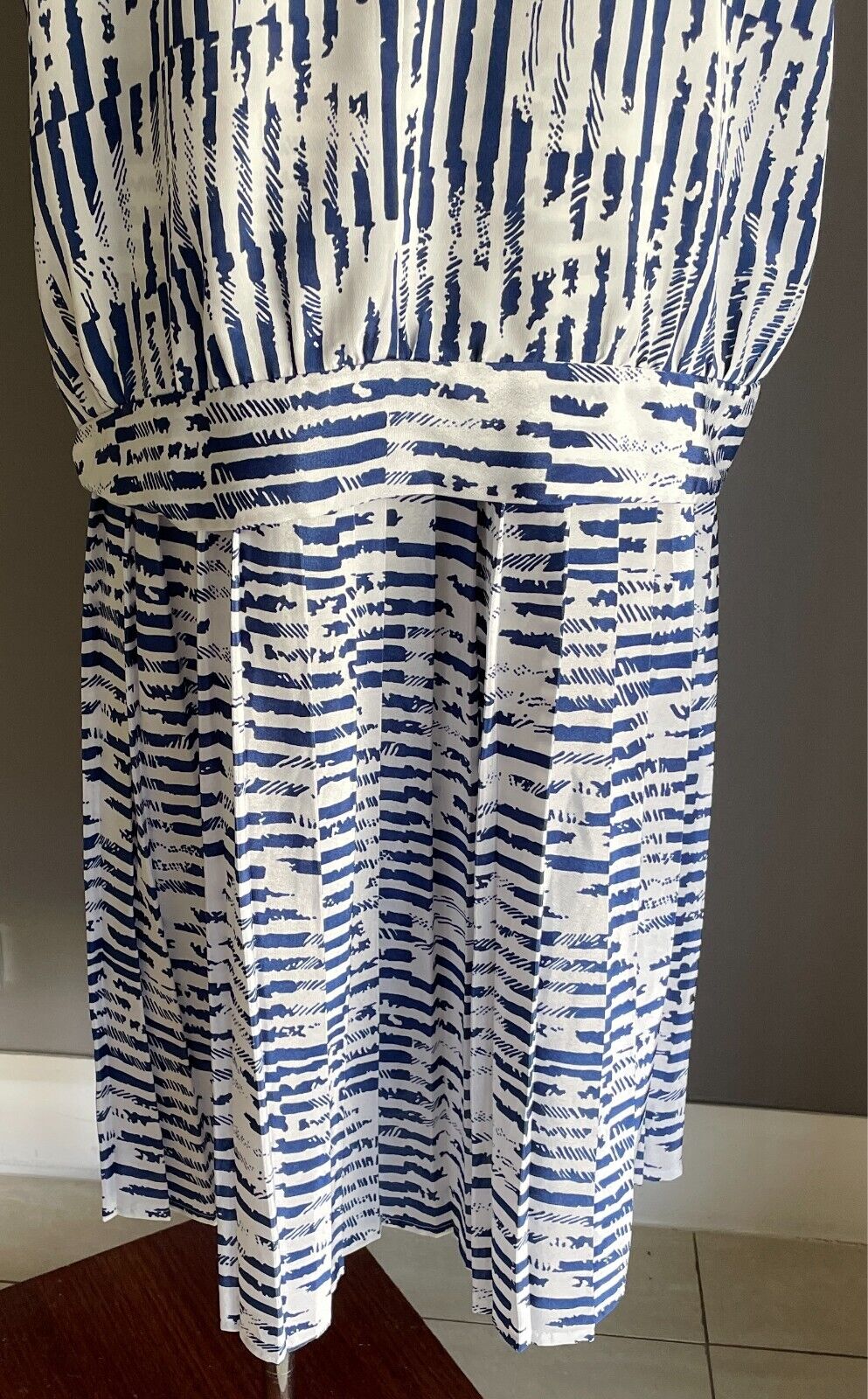 NEW DEPARTURES Blouse & Skirt 2 Piece Suit Blue & White Print Size 16
