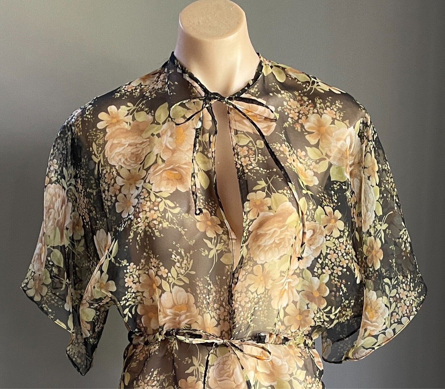 BE MY LITTLE SUGAR Sydney Floral Sheer Kaftan Long Top Dress Size 10 Drawstring