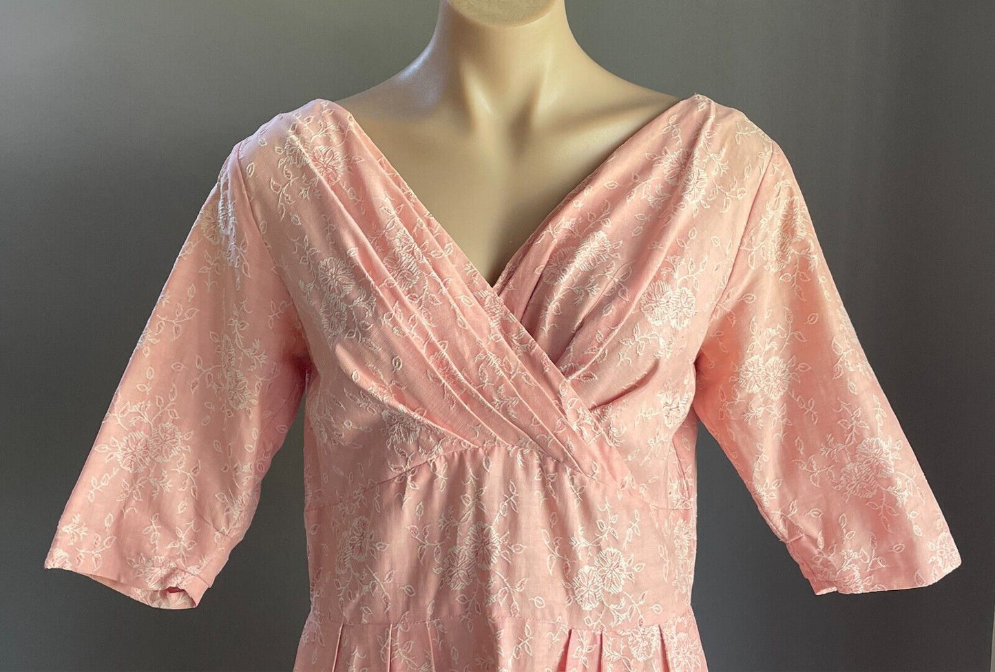 Vintage M BLOCK Pink & White Embroidered Floral 2 Piece Set Dress & Jacket Sz 12