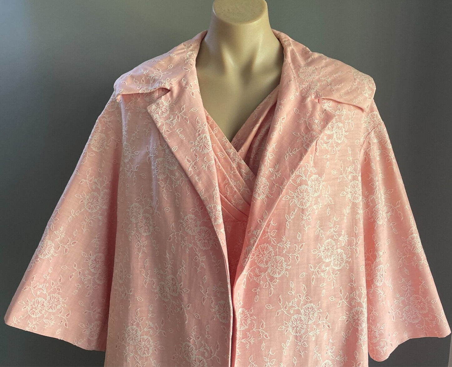 Vintage M BLOCK Pink & White Embroidered Floral 2 Piece Set Dress & Jacket Sz 12