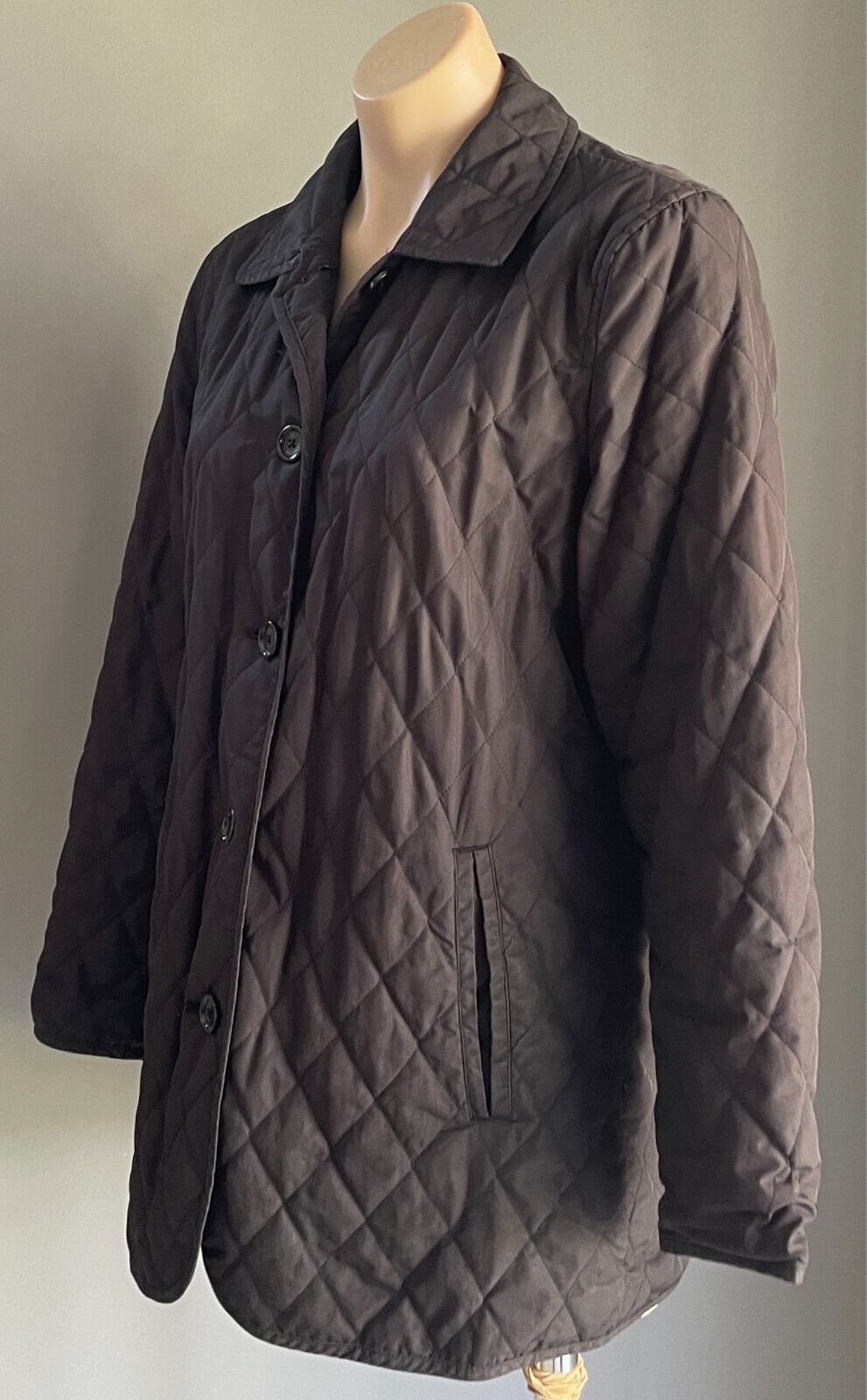 GAP Black Jacket Quilted Puffer Jacket Size M Long Sleeve Lightweight Read Fault