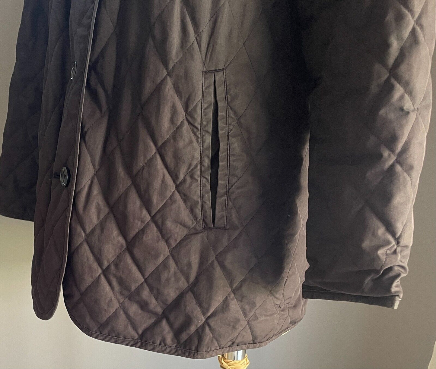 GAP Black Jacket Quilted Puffer Jacket Size M Long Sleeve Lightweight Read Fault
