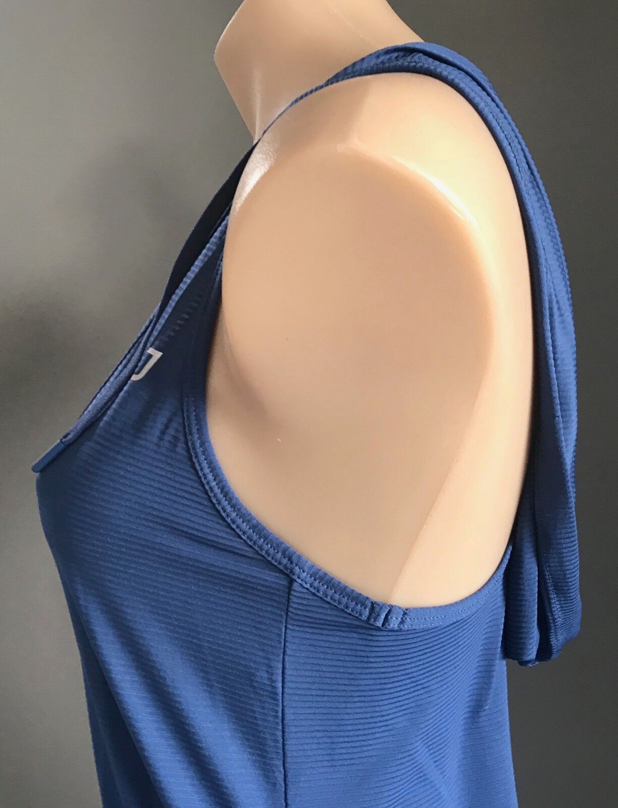 UNIQUELY LORNA JANE Tank Top Hooded Racer Back Blue Gym Training Size S 10 NEW
