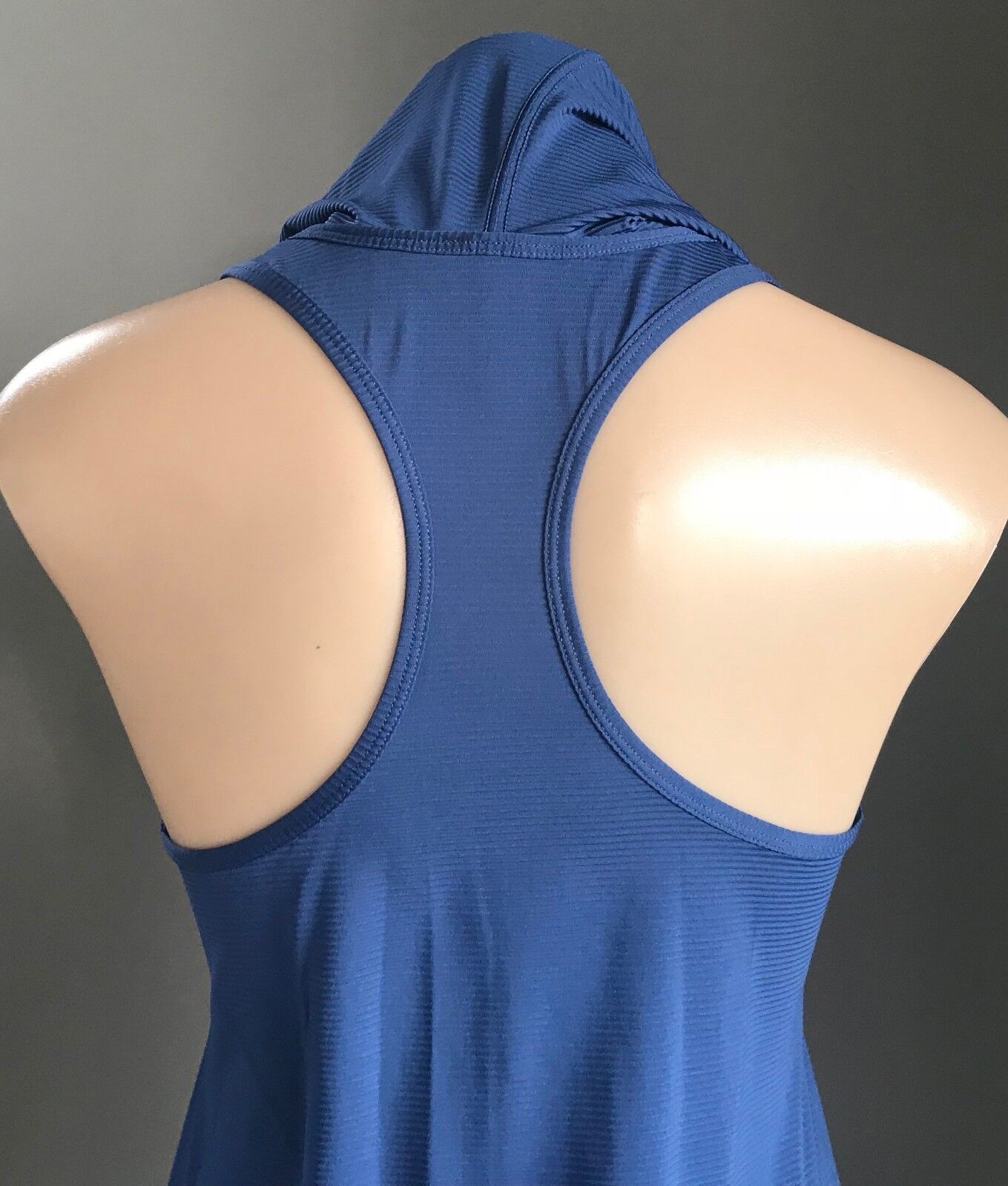 UNIQUELY LORNA JANE Tank Top Hooded Racer Back Blue Gym Training Size S 10 NEW