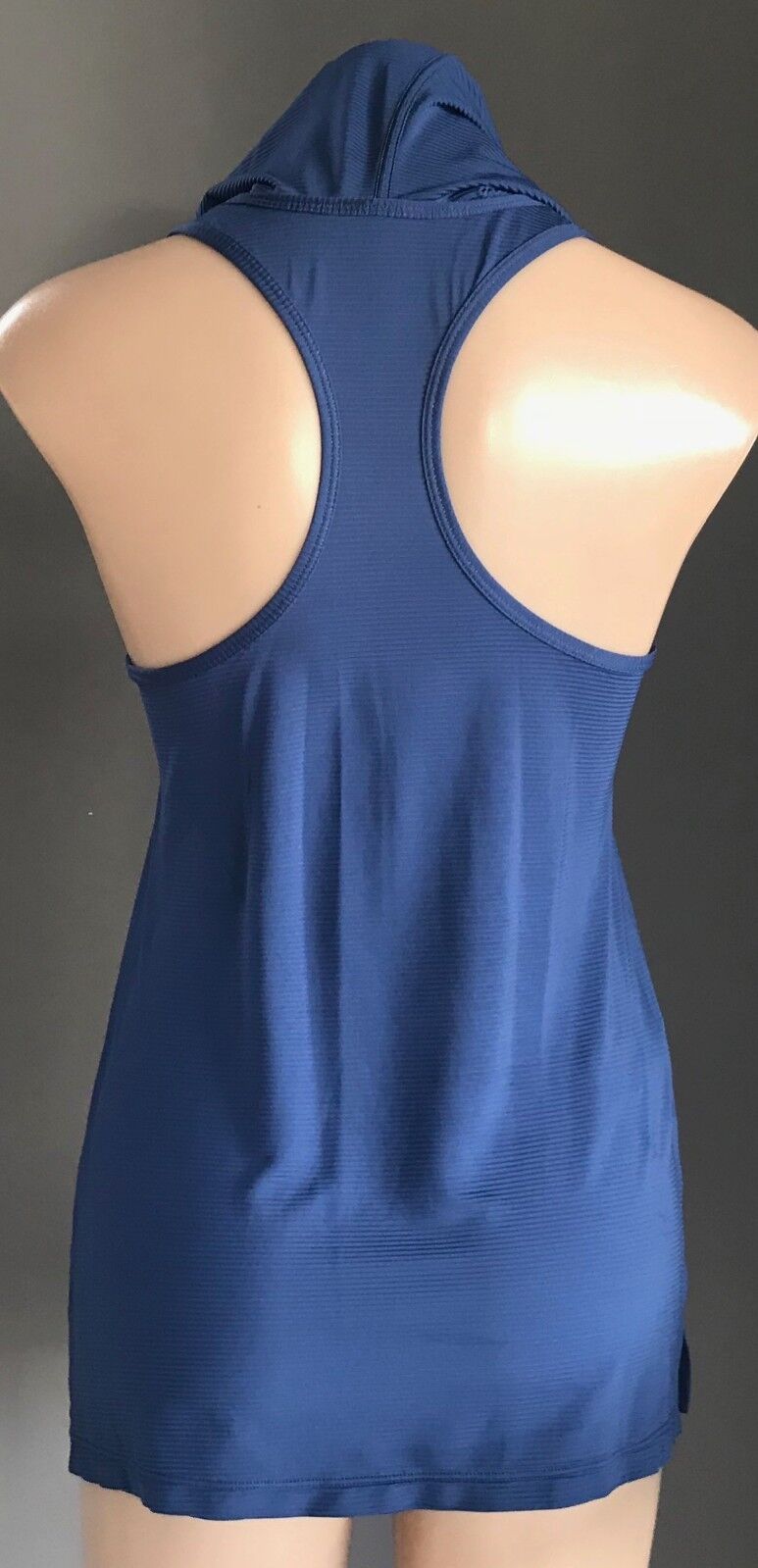 UNIQUELY LORNA JANE Tank Top Hooded Racer Back Blue Gym Training Size S 10 NEW