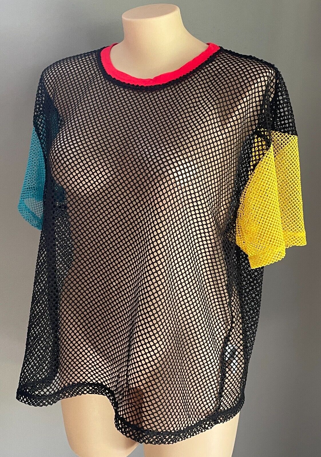SHEIN CURVE Black Fish Net T-Shirt Yellow & Blue Short Sleeves Size 3XL 22 NEW