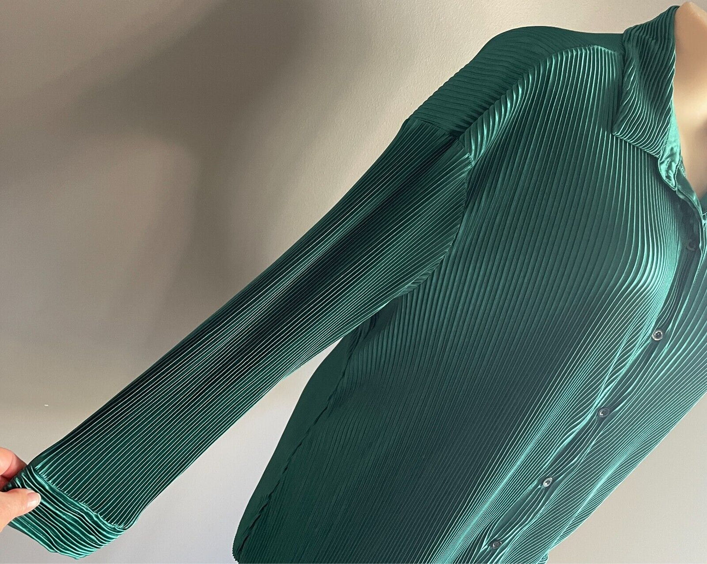 SHEIN CURVE Green Plisse Micro Pleat Blouse Size 3XL 22 Button Up Long Sleeves