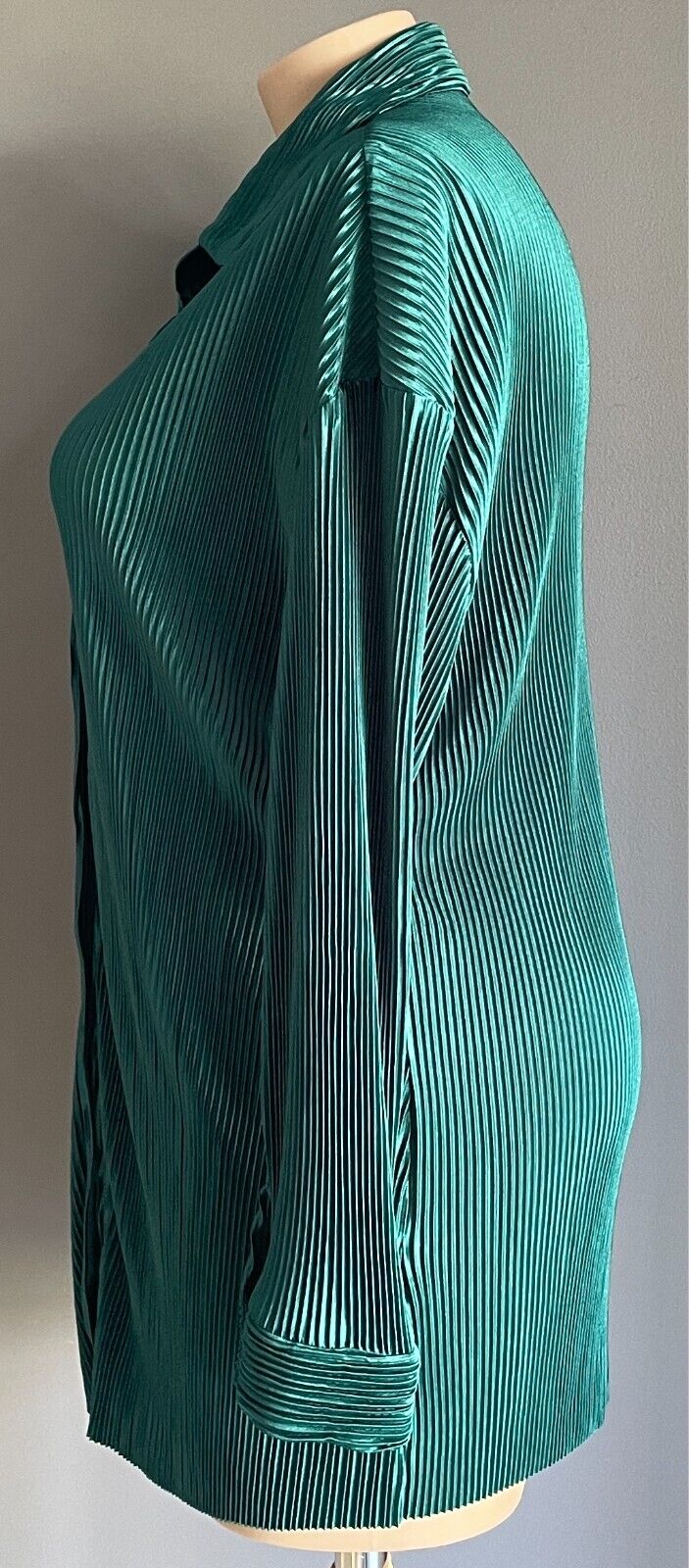 SHEIN CURVE Green Plisse Micro Pleat Blouse Size 3XL 22 Button Up Long Sleeves