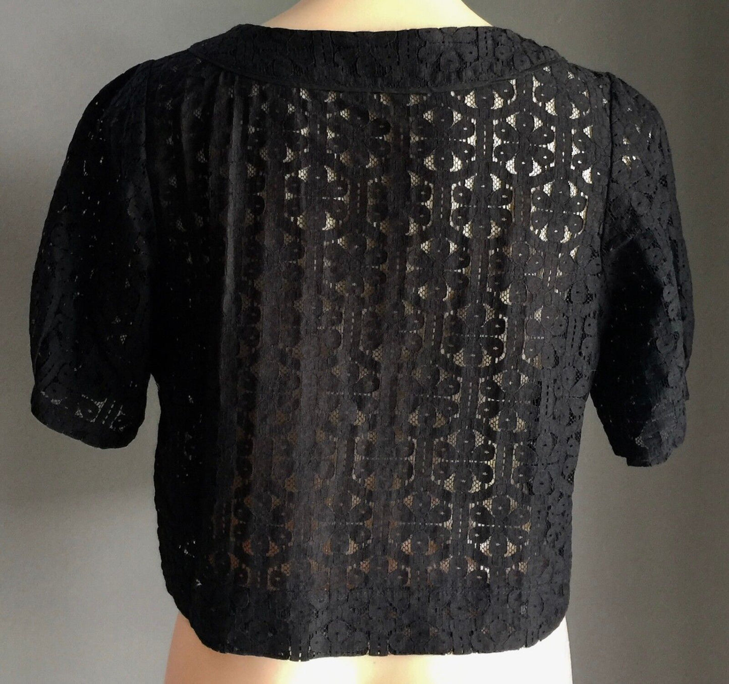 SUSSAN Jacket Crop Top A-Line Black Lace Short Sleeve Bolero Size S 10 NEW
