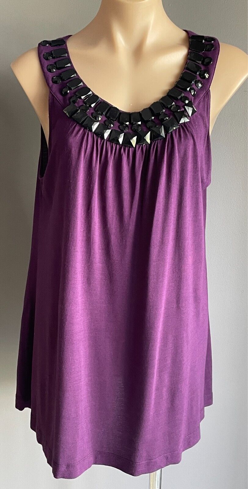 SUSSAN Top Purple & Black Cut Large Beaded Trim Sleeveless Tunic Size XL 12 14