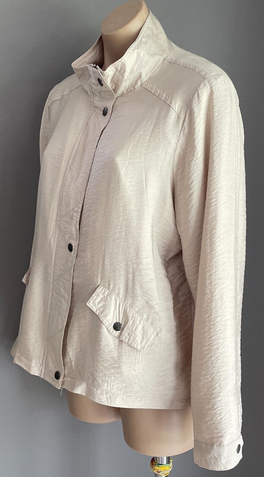 KATIES Jacket Lightweight Sand Colour Textured Fabric Long Sleeves Size 16