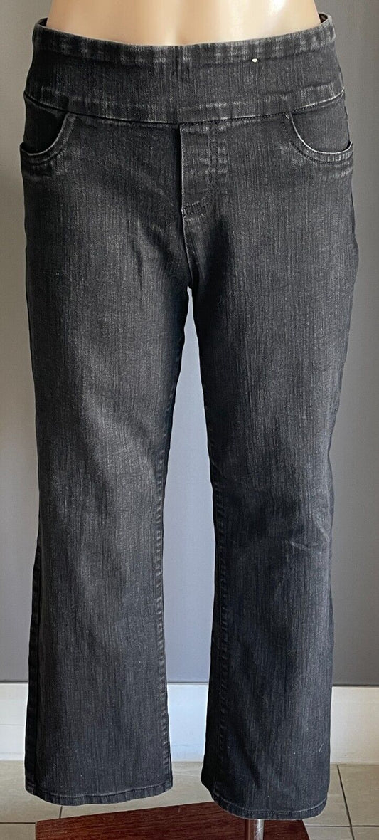 KATIES Size 14 Jeans Black Stretch Denim Crop Length Straight Leg Pull On Ladies