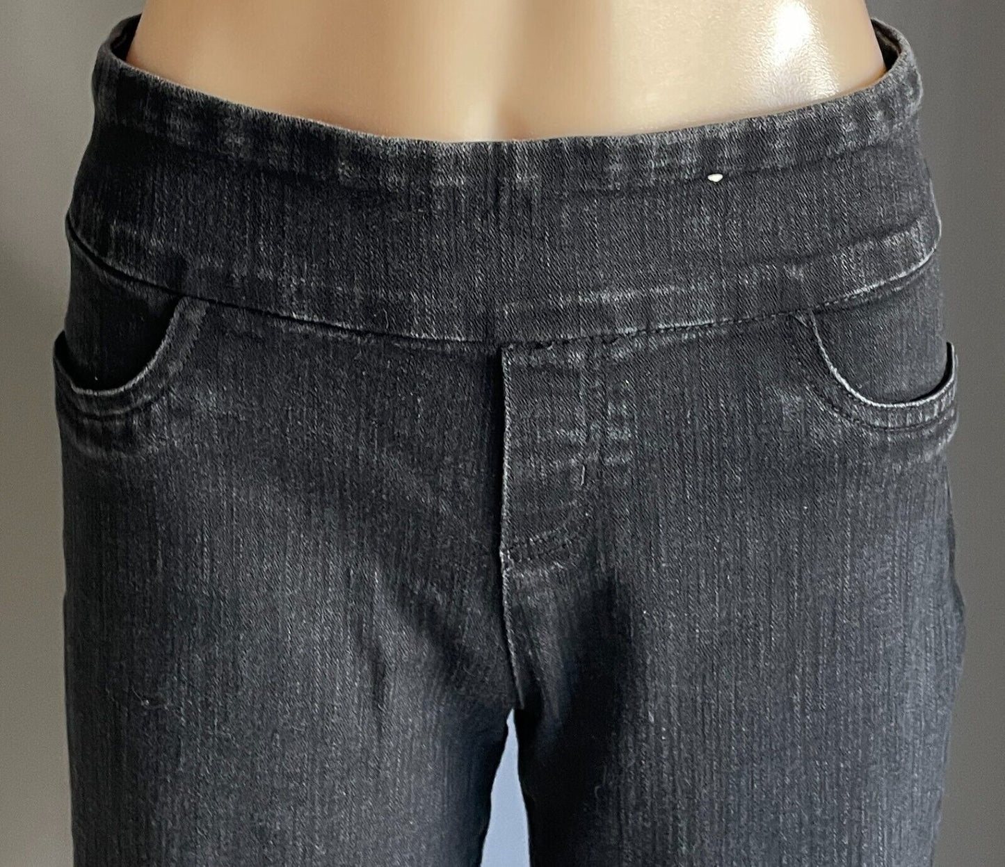 KATIES Size 14 Jeans Black Stretch Denim Crop Length Straight Leg Pull On Ladies