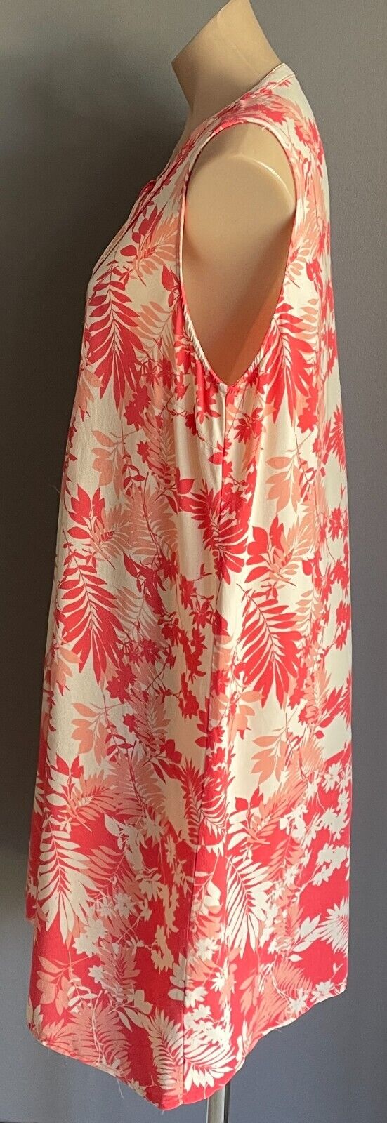 KATIES Dress Off White Peach Coral Leaf Print Sleeveless Shift Size 16