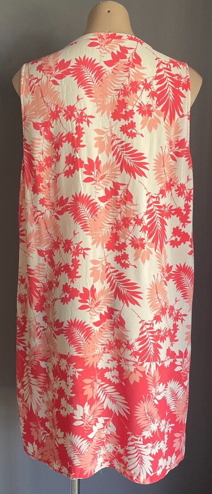KATIES Dress Off White Peach Coral Leaf Print Sleeveless Shift Size 16