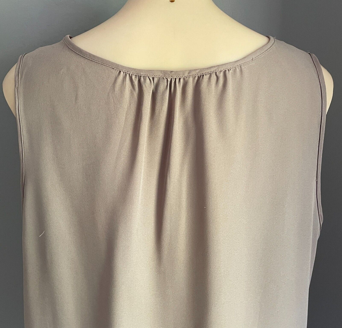 KATIES Top Sleeveless Stud Trim Brown Round Neck With Tie Size 16