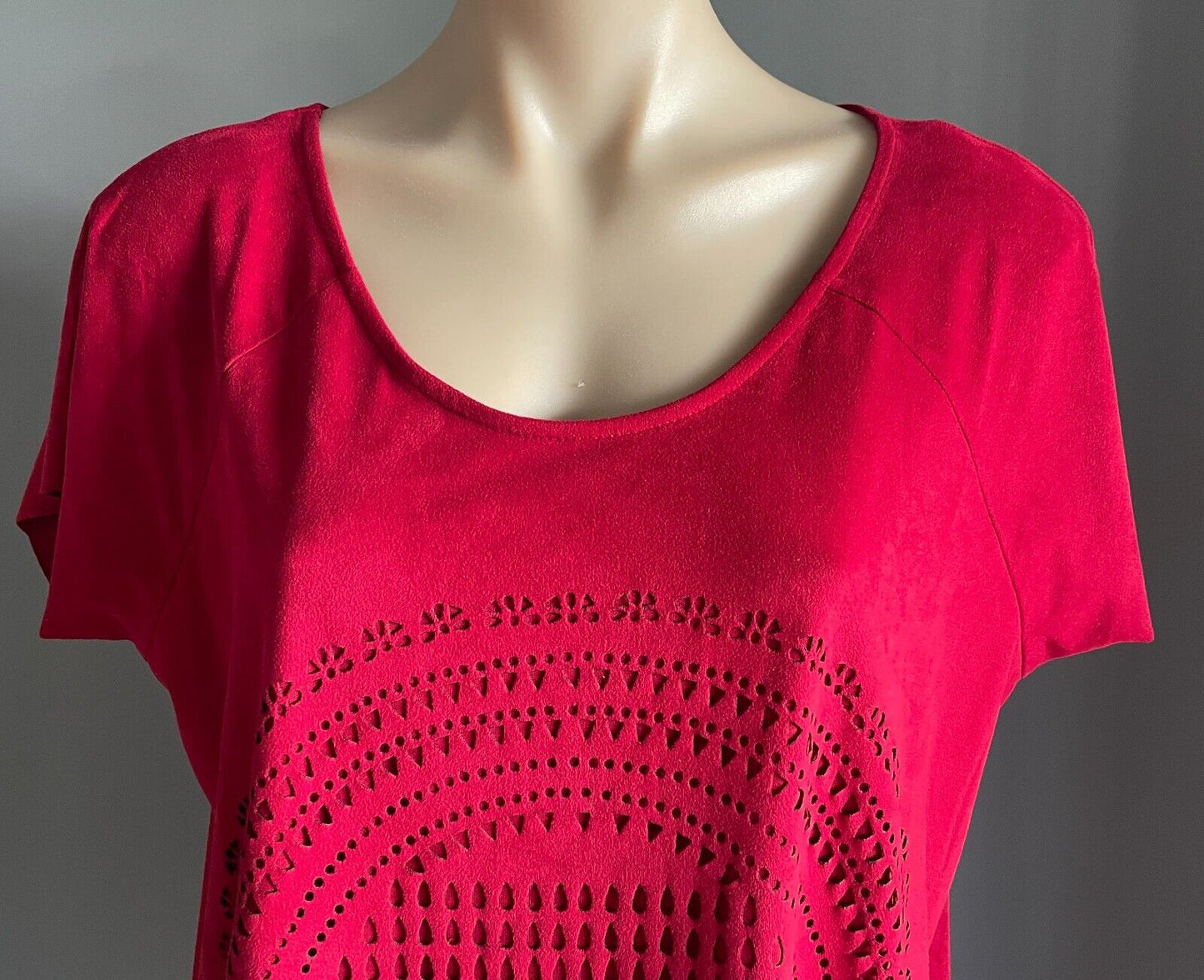 KATIES Top Burgundy Suede Look Extended Sleeve Blouse Cut Outs at Front Size XL