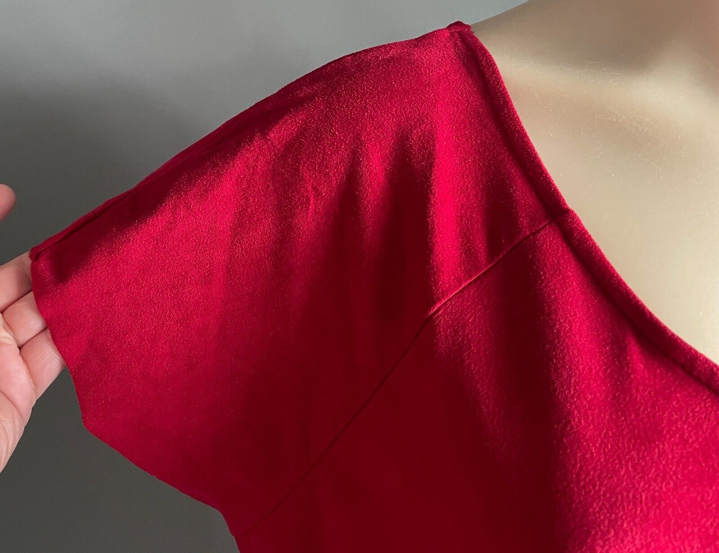 KATIES Top Burgundy Suede Look Extended Sleeve Blouse Cut Outs at Front Size XL