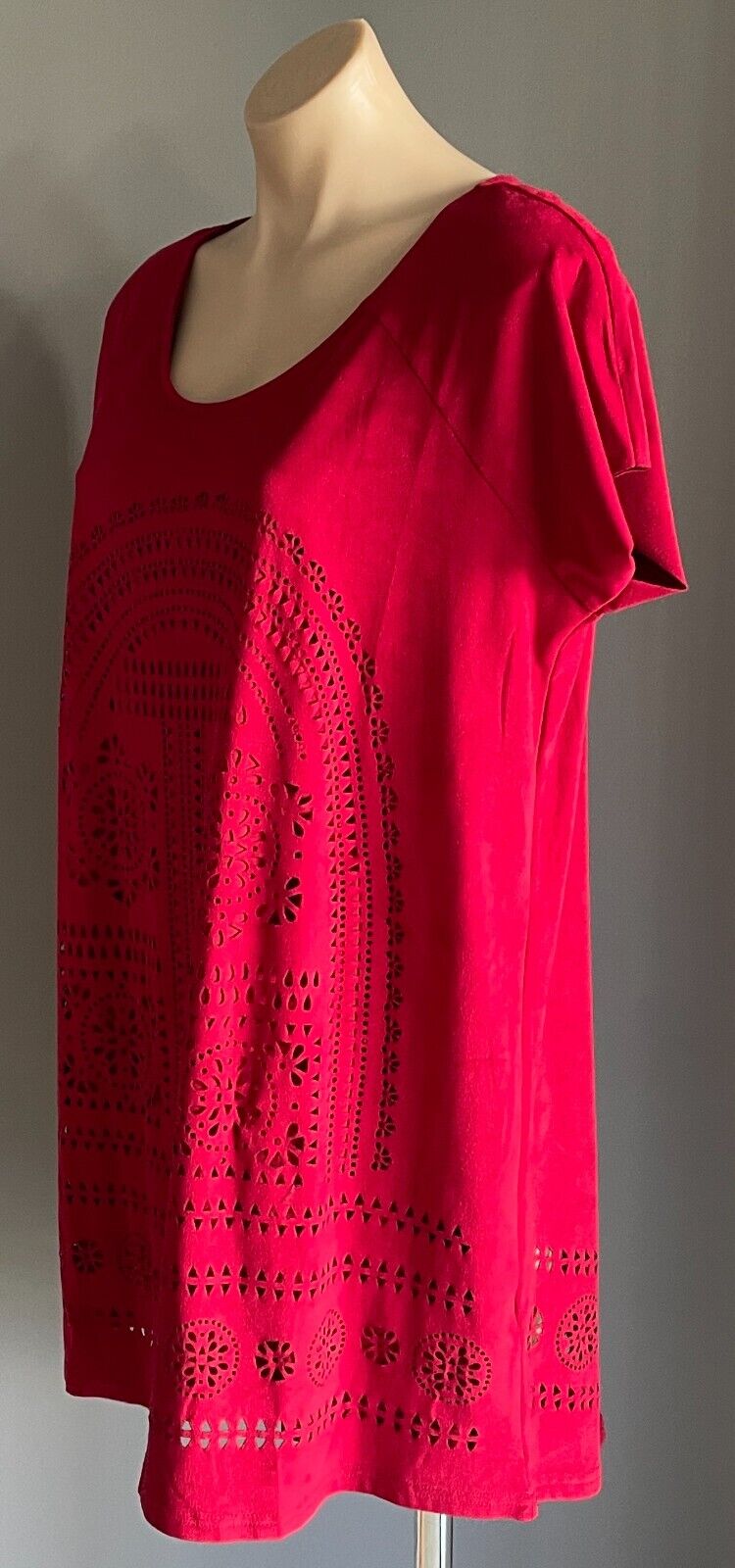 KATIES Top Burgundy Suede Look Extended Sleeve Blouse Cut Outs at Front Size XL