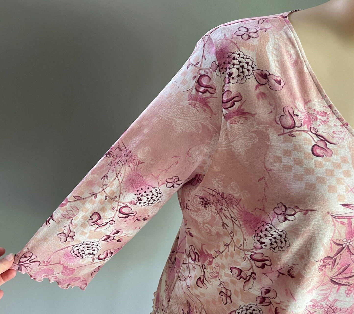BEME Top Purple Pink White Floral Print Stretch Blouse Plus Size L 18 3/4 Sleeve