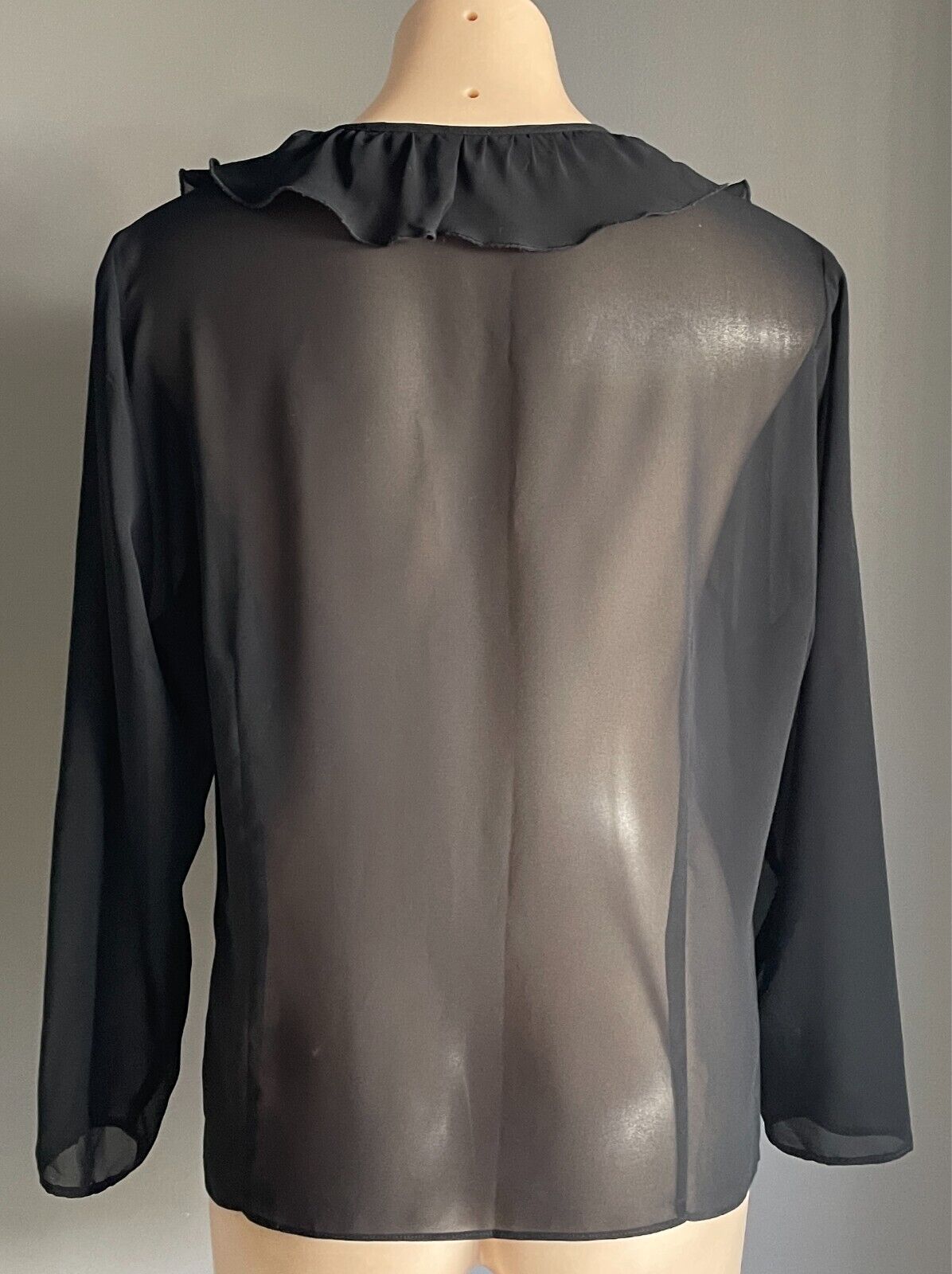 ELLEN TRACY Black Ruffle Trim Blouse Size 18 Semi Sheer Long Sleeve Elegant NEW