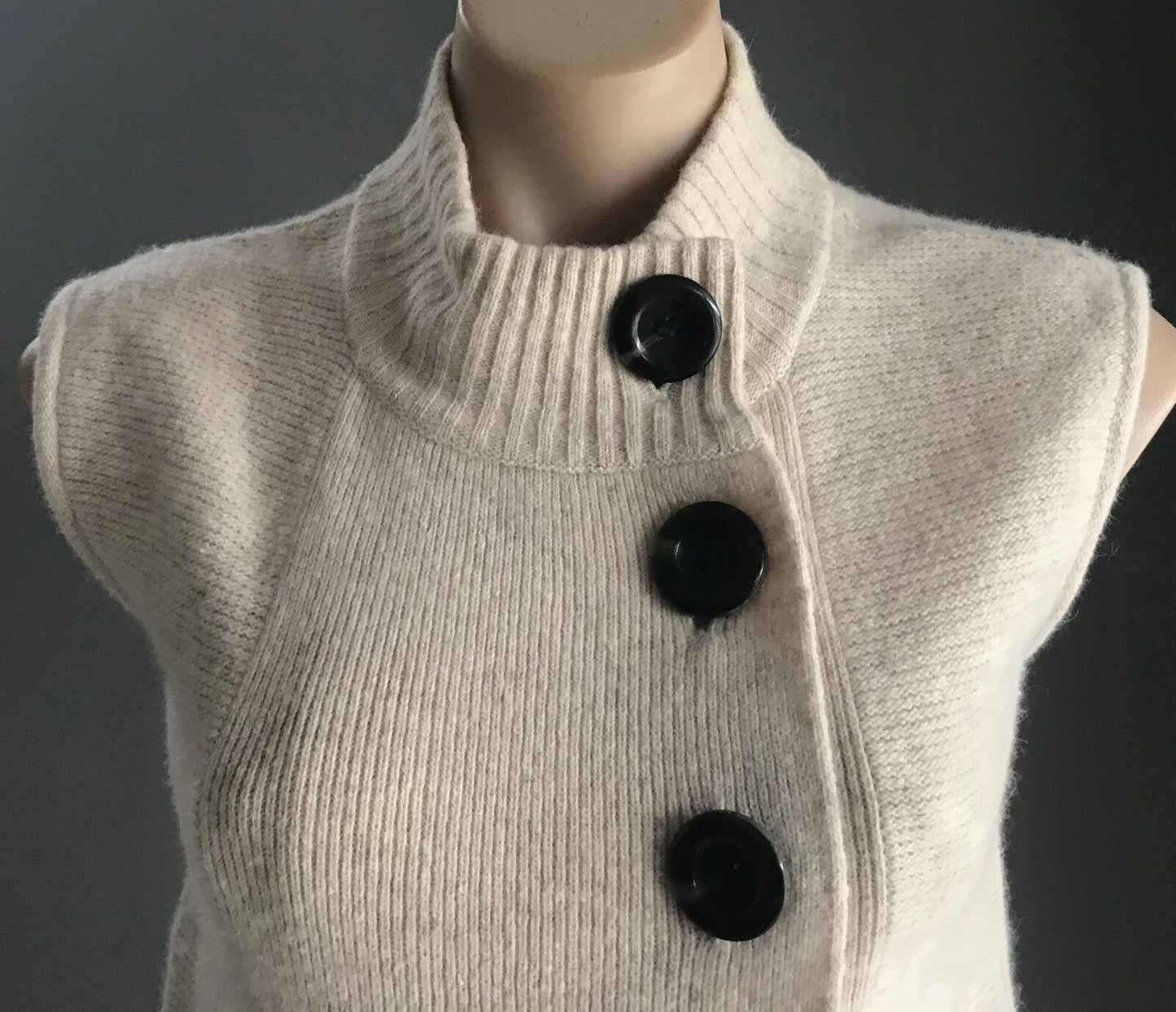 SPORTSGIRL Knit Top Large Buttons Long Vest Ivory Sleeveless High Neck XS 10 NEW