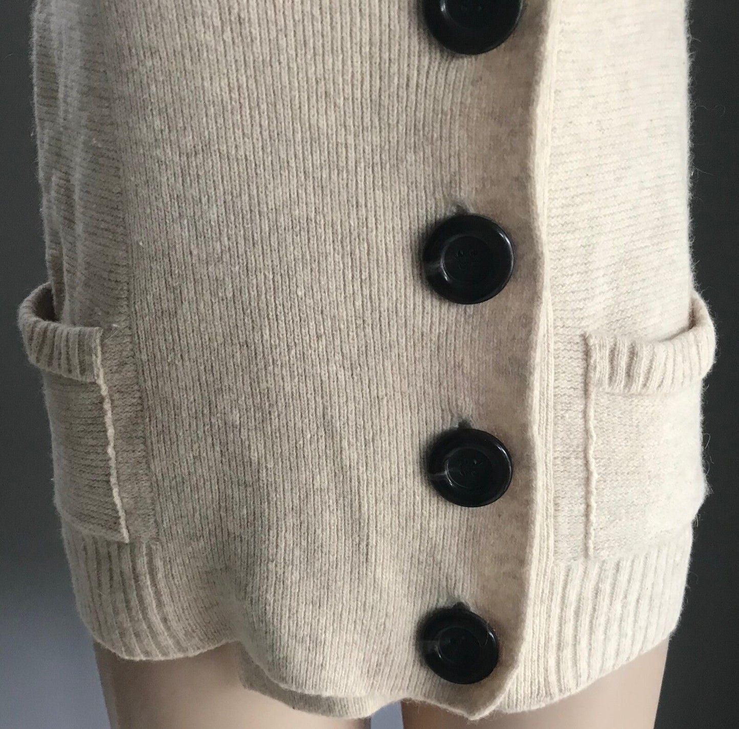 SPORTSGIRL Knit Top Large Buttons Long Vest Ivory Sleeveless High Neck XS 10 NEW