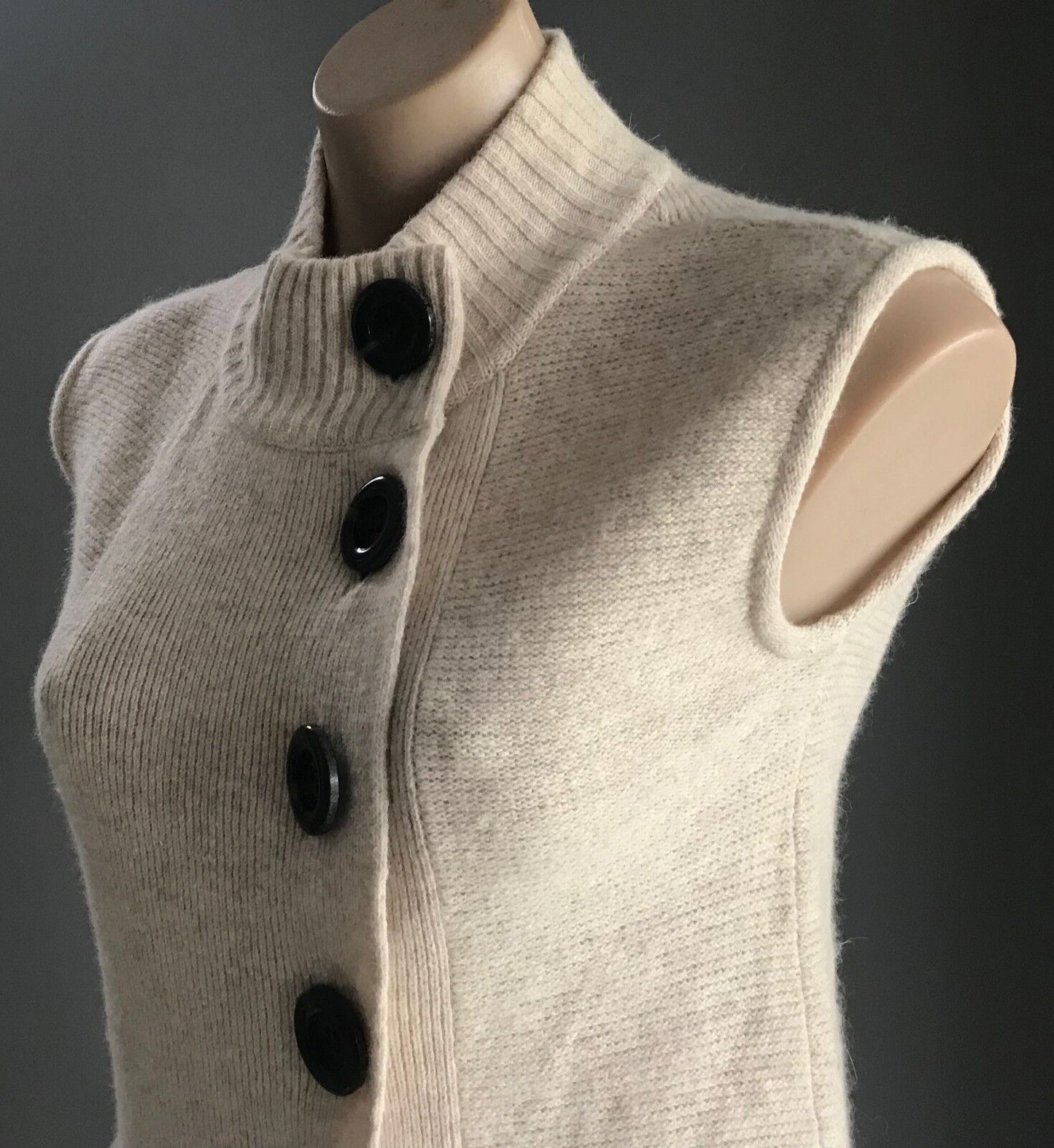 SPORTSGIRL Knit Top Large Buttons Long Vest Ivory Sleeveless High Neck XS 10 NEW