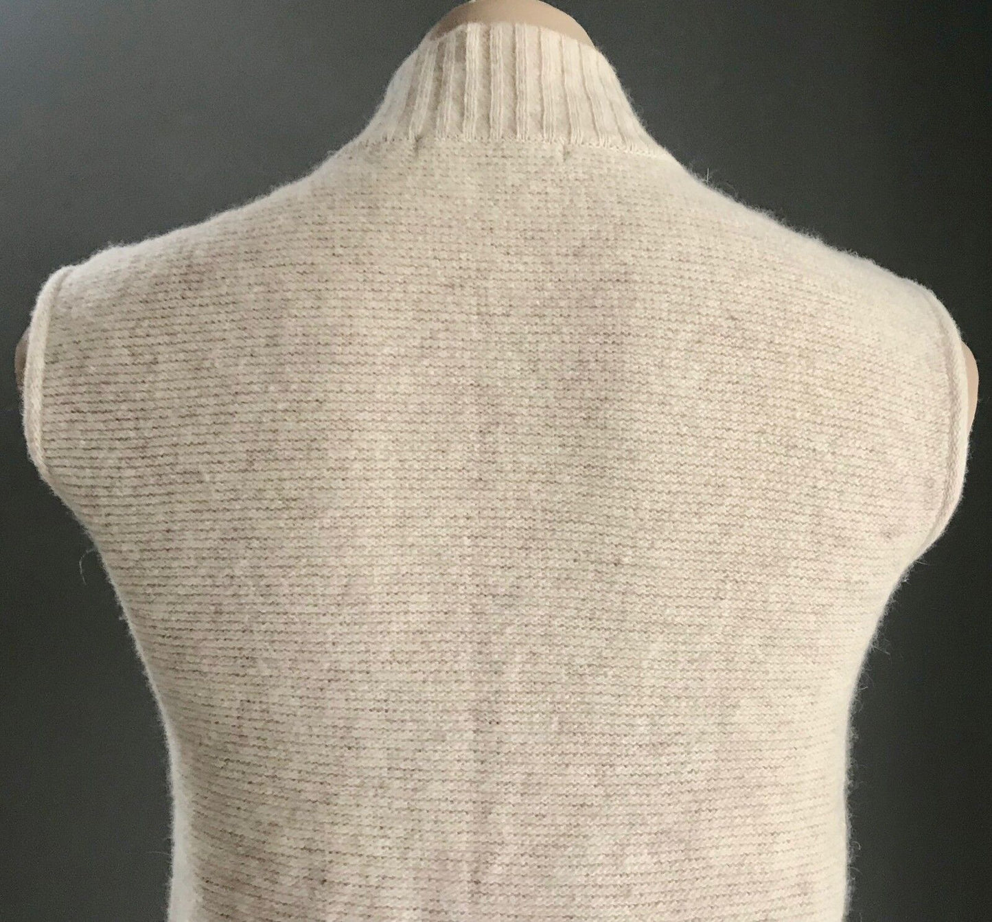 SPORTSGIRL Knit Top Large Buttons Long Vest Ivory Sleeveless High Neck XS 10 NEW