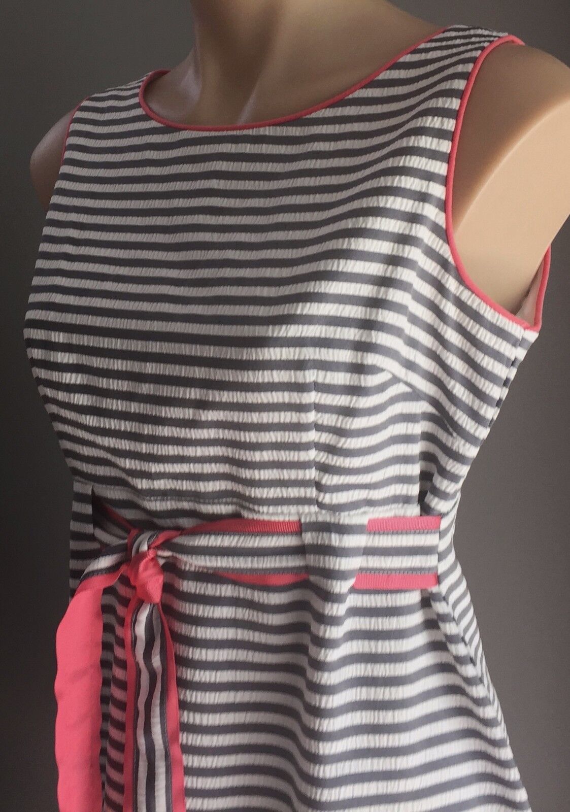 JESSICA HOWARD Dress Grey & White Stripe Waist Tie Size 6P AU 8 10 Retro