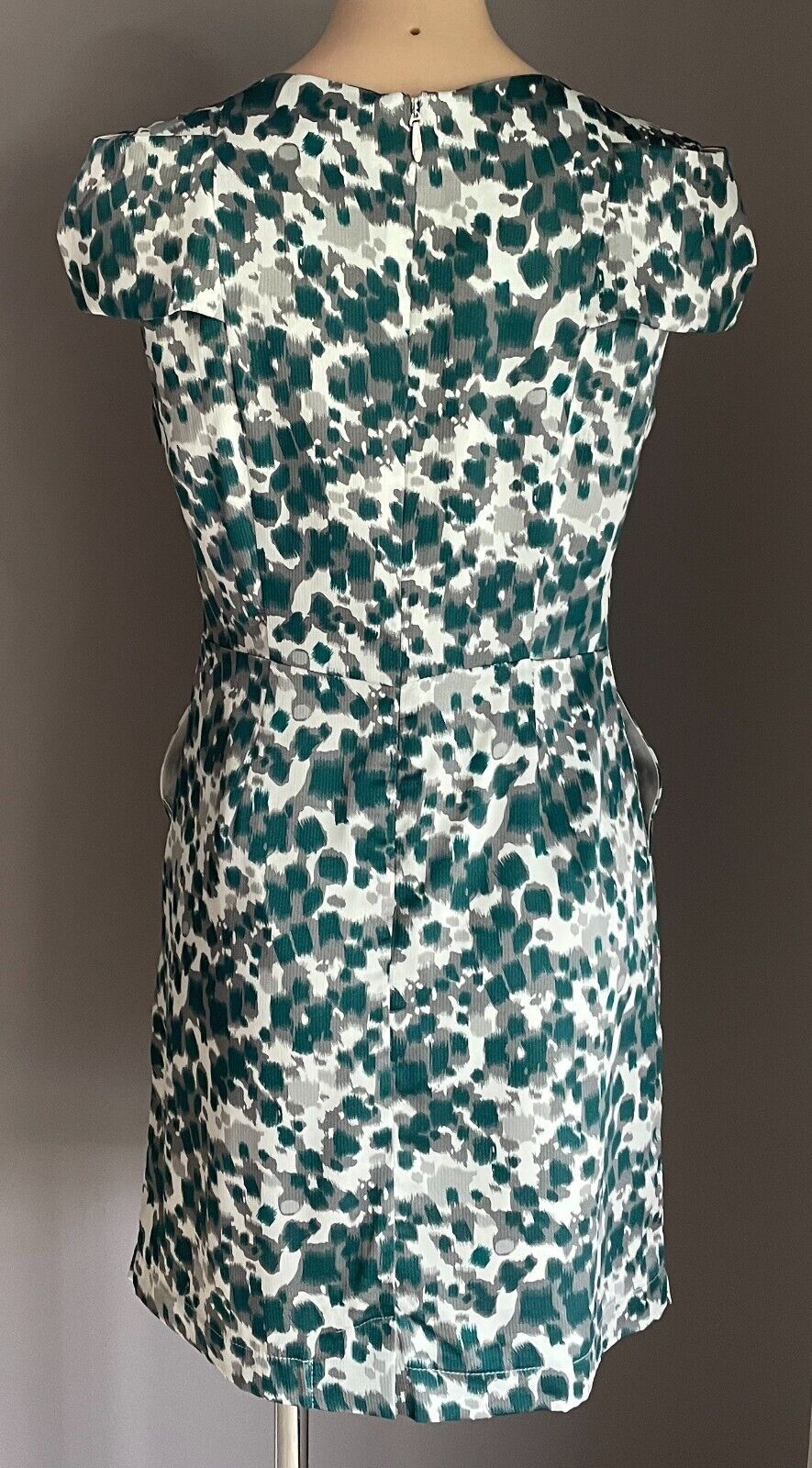 EVENTS Sheath Dress Jade Grey Silver Mottle Print Cap Sleeve Knee Length Size 10