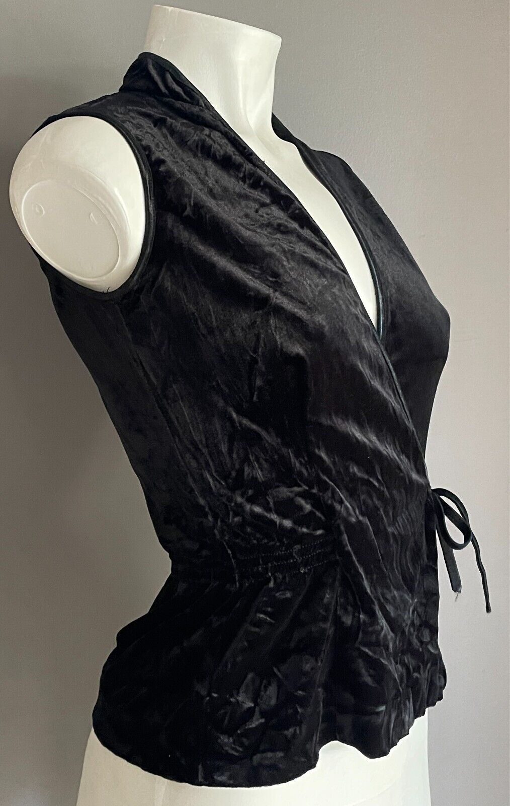 EVENTS Black Velour Sleeveless Wrap Top Size 6 Side Tie Elasticised Waist