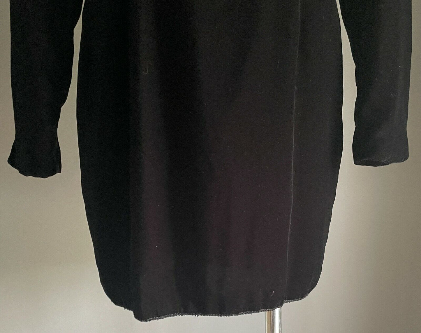 EVENTS Mini Dress Black Velvet Long Sleeve  w Gold Ribbon Trim Size 12 Vintage