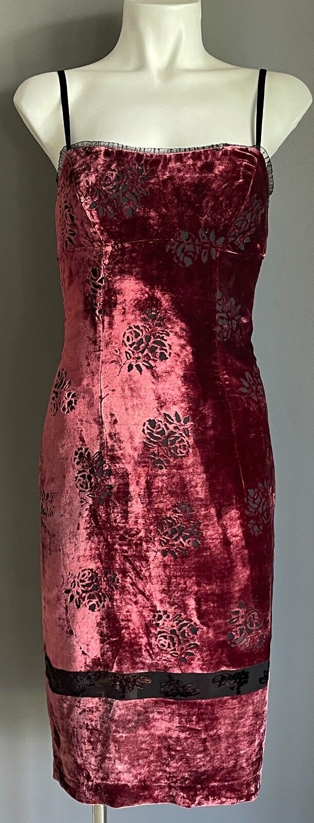 EVENTS Column Dress Maroon Velour Black Roses Self Print Bra Like Strap Size 6 8