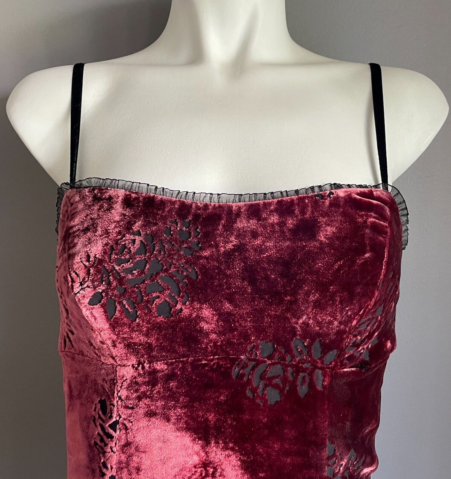 EVENTS Column Dress Maroon Velour Black Roses Self Print Bra Like Strap Size 6 8