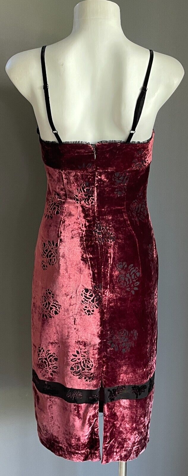 EVENTS Column Dress Maroon Velour Black Roses Self Print Bra Like Strap Size 6 8