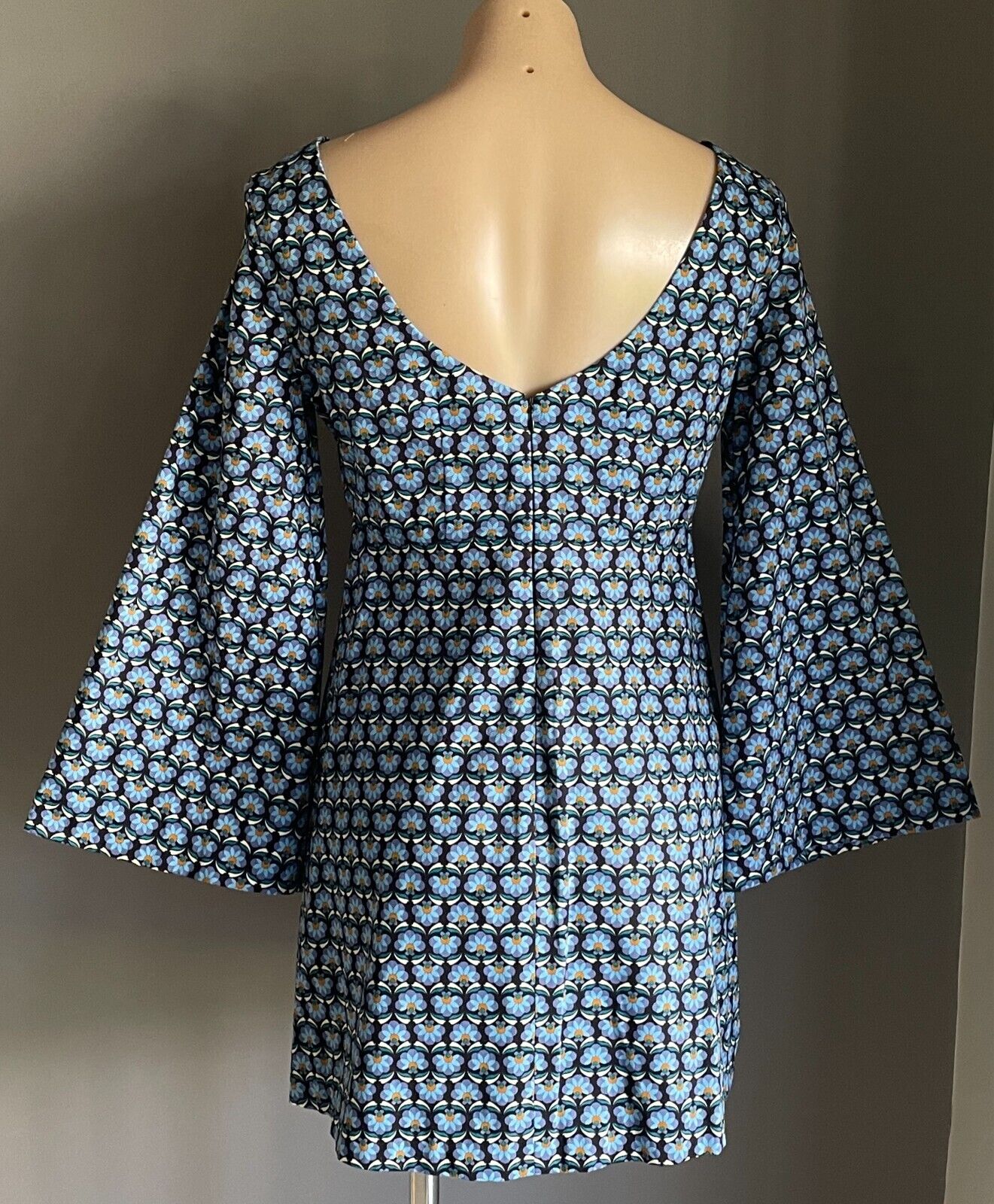ZARA TRAFALUC Shift Dress Blue Geo Floral Print Bell Sleeves Mini Size EUR L NEW