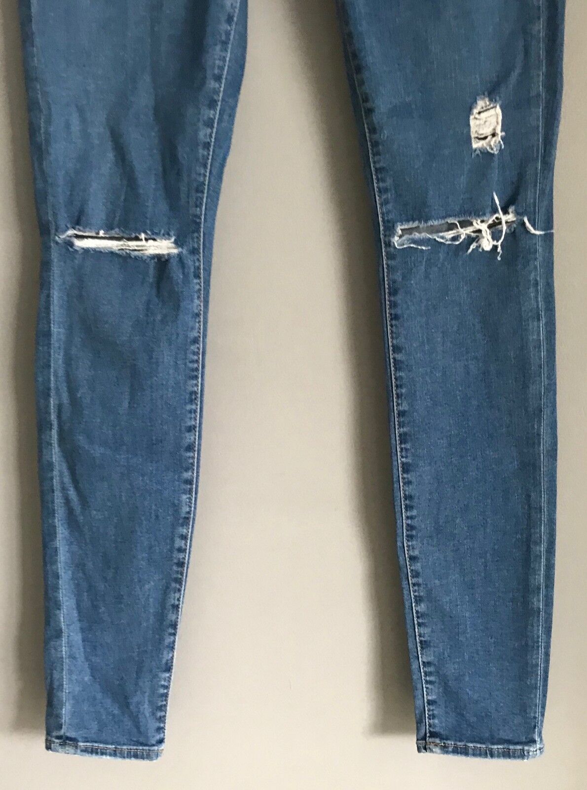 TOPSHOP Moto Jeans Size 10 Distressed Skinny Stretch Denim W28 L32